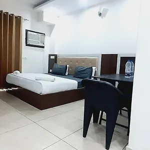 3* Hotel Singh Residency Medanta